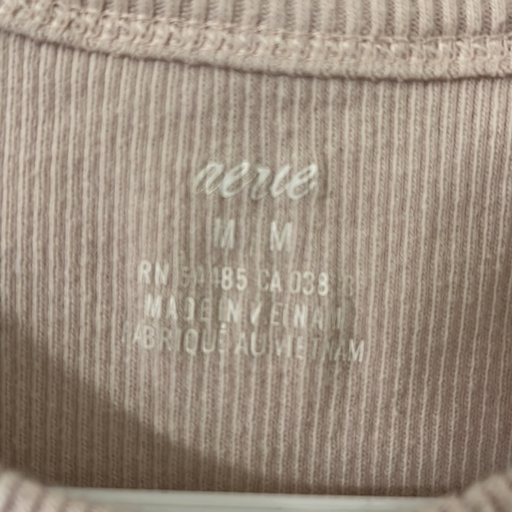 Aerie Blush Pink Halter Neck Ribbed Raw Hem Cropped Tank Top Size Medium - Picture 4 of 6